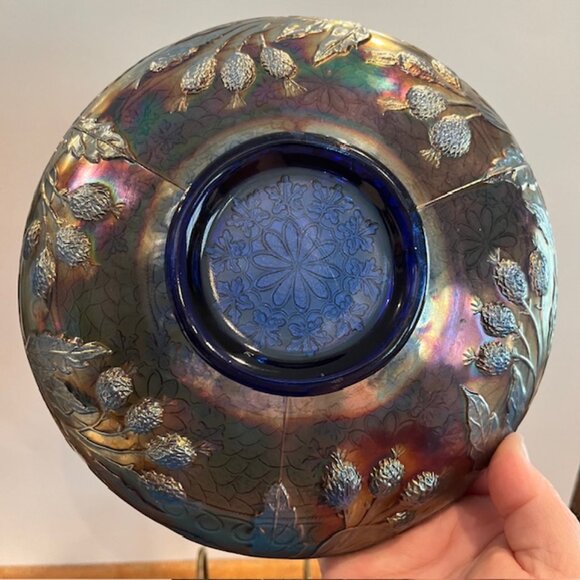 Vintage Fenton Cobalt Blue Leaf Chain Carnival Glass Bowl w/ Bearded Berry Back - Picture 3 of 9